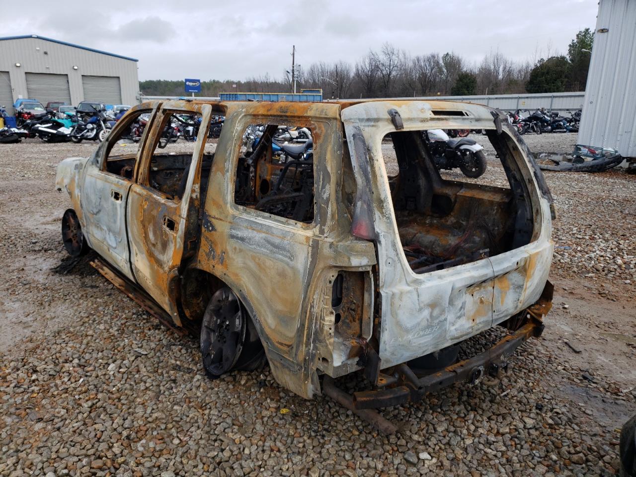Photo 3 from auction – 2004 FORD EXPLORER E with VIN 1FMDU74K64UC18027