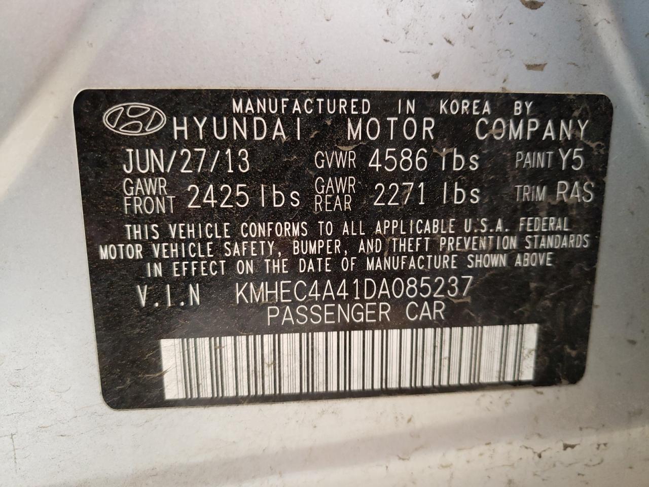 Photo 10 from auction – 2013 HYUNDAI SONATA HYB with VIN KMHEC4A41DA085237