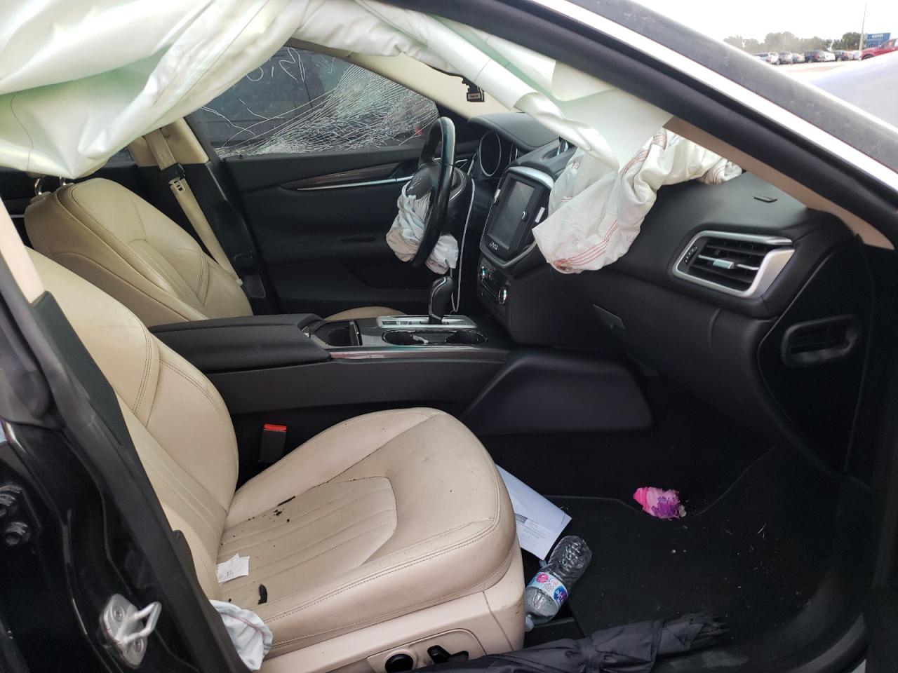 Photo 5 from auction – 2015 MASERATI GHIBLI with VIN ZAM57XSA0F1135395