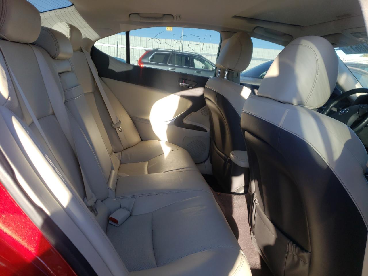 Photo 6 from auction – 2010 LEXUS IS 250 with VIN JTHCF5C25A2034378