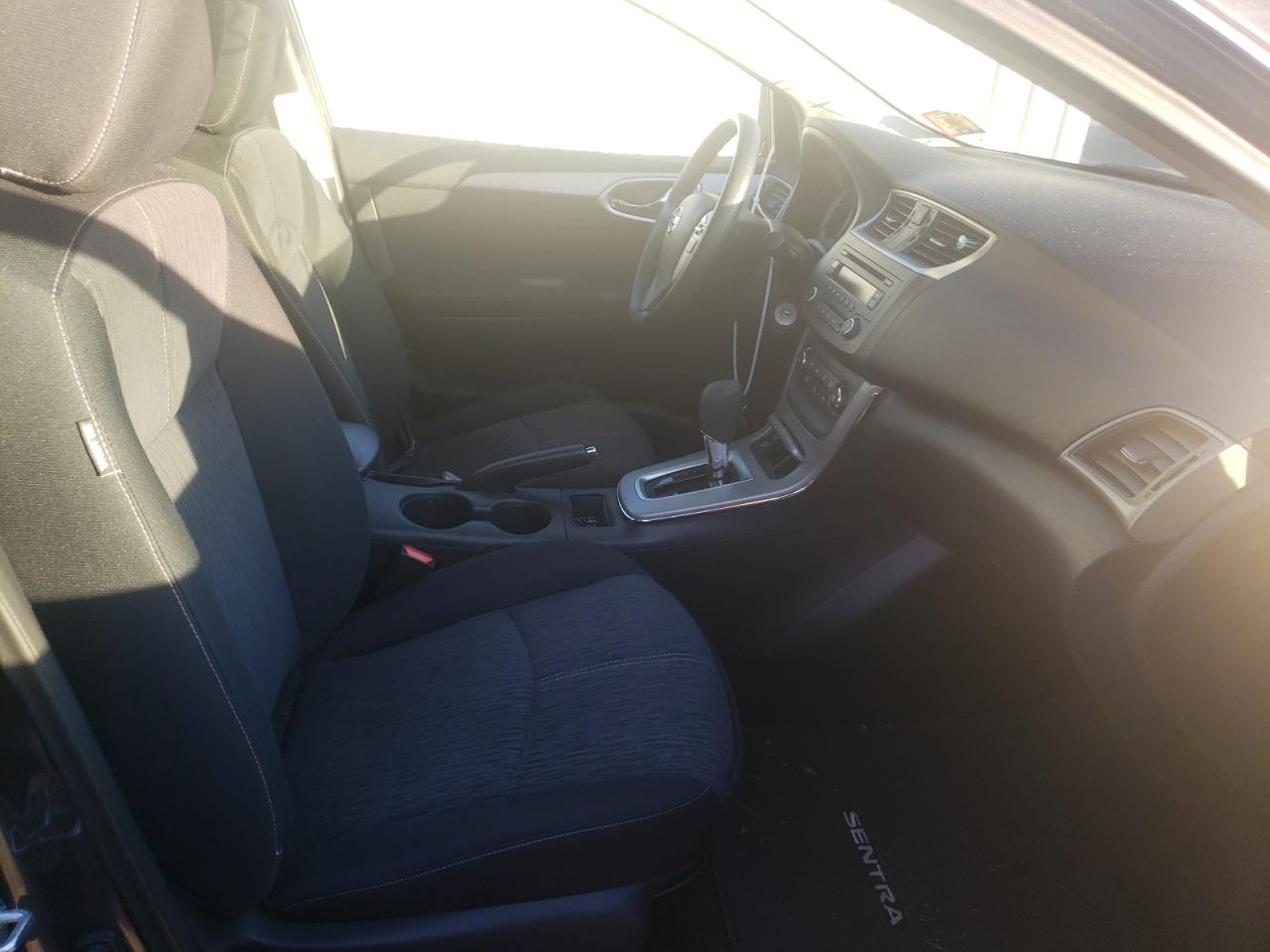 Photo 5 from auction – 2014 NISSAN SENTRA S with VIN 3N1AB7AP9EY220188