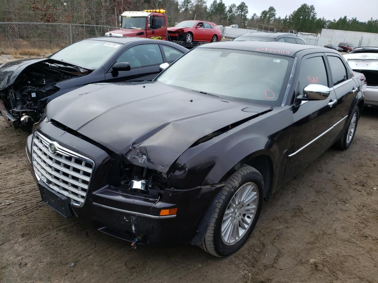 Photo 2 from auction – 2010 CHRYSLER 300 TOURIN with VIN 2C3CA4CD6AH180151