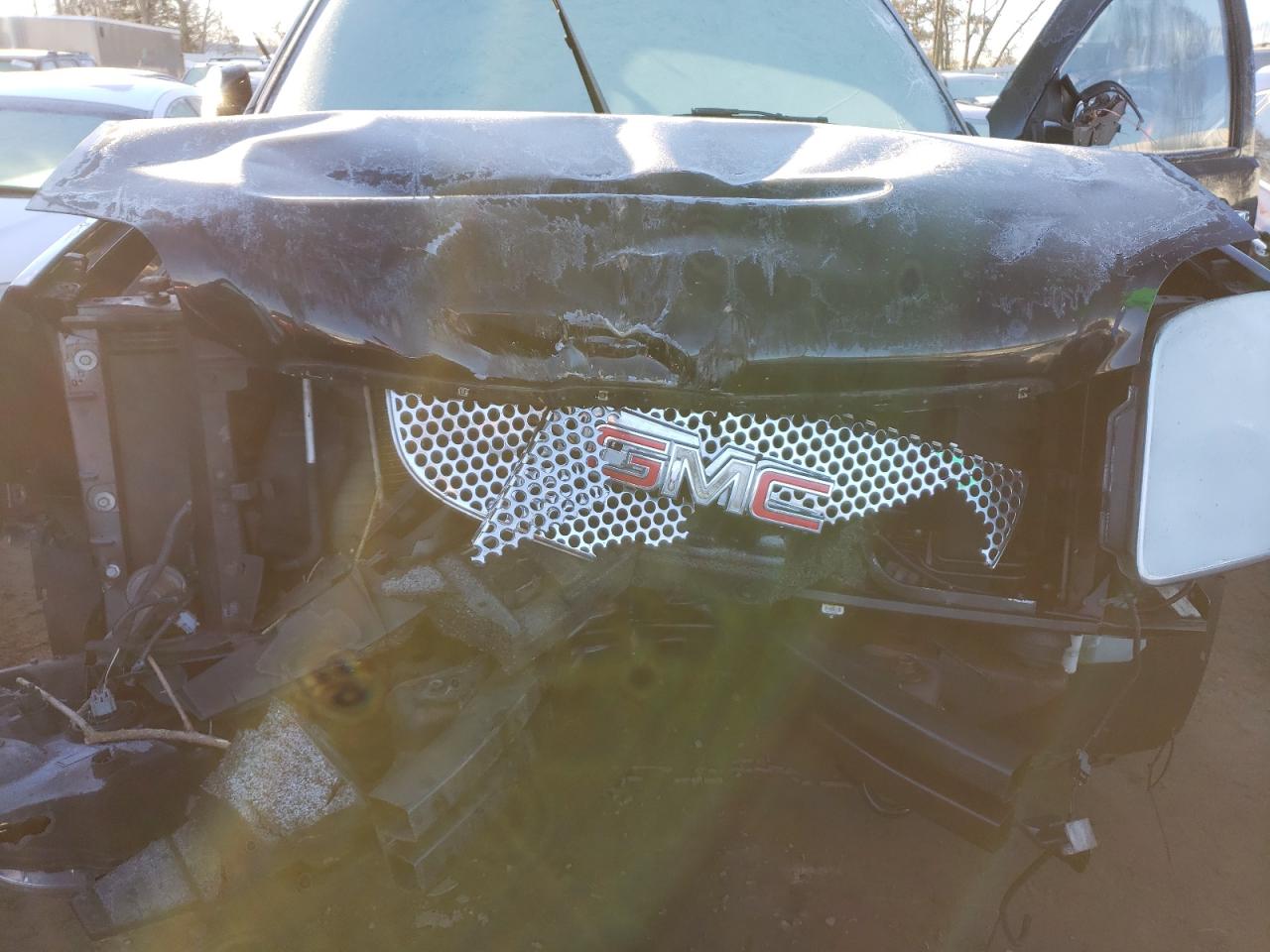 Photo 7 from auction – 2008 GMC YUKON DENA with VIN 1GKFK63858J159566