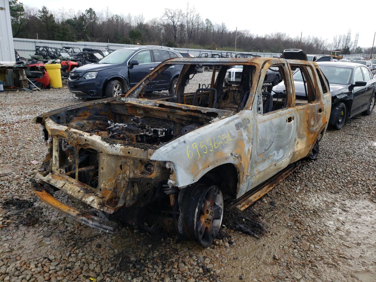 Photo 2 from auction – 2004 FORD EXPLORER E with VIN 1FMDU74K64UC18027