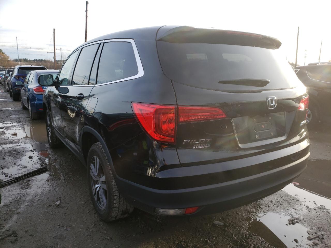 Photo 3 from auction – 2017 HONDA PILOT EXL with VIN 5FNYF6H53HB095476