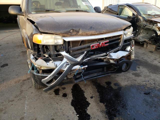 Photo 9 from auction – 2004 GMC SIERRA K25 with VIN 1GTHK29U84E326006