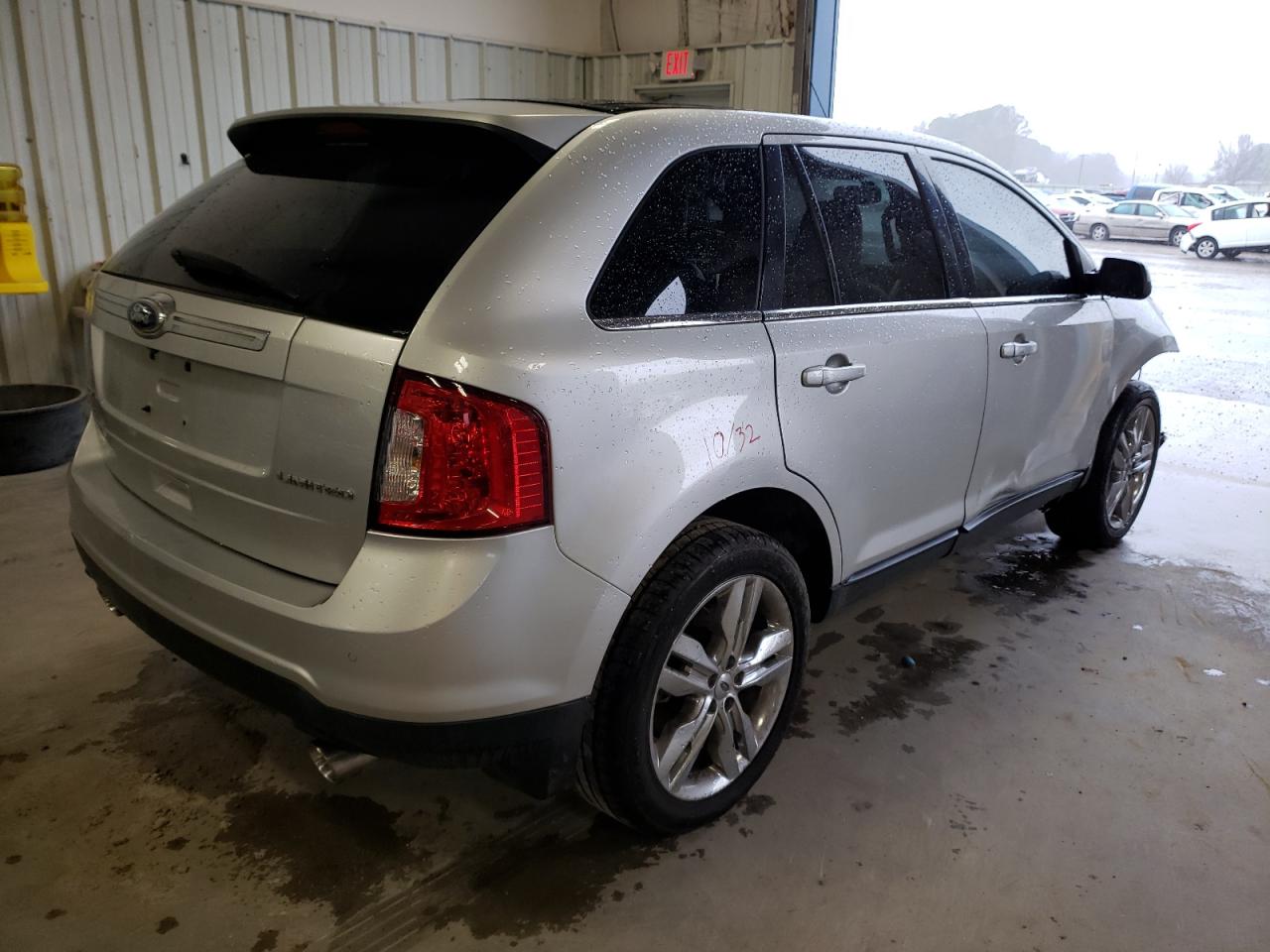 Photo 4 from auction – 2012 FORD EDGE LIMIT with VIN 2FMDK3KC5CBA36172