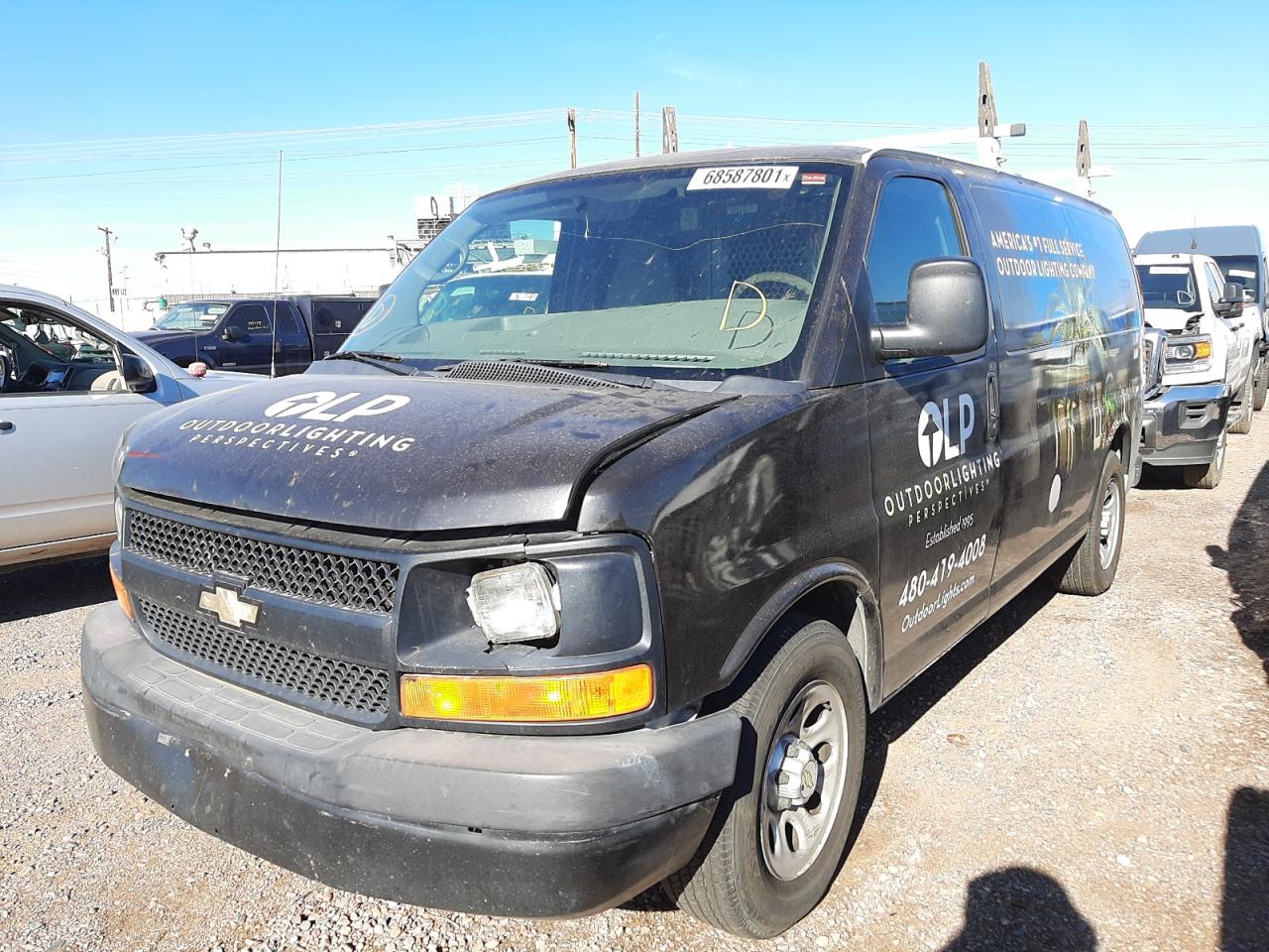 Photo 2 from auction – 2011 CHEVROLET EXPRESS G1 with VIN 1GCSGAFX0B1112552