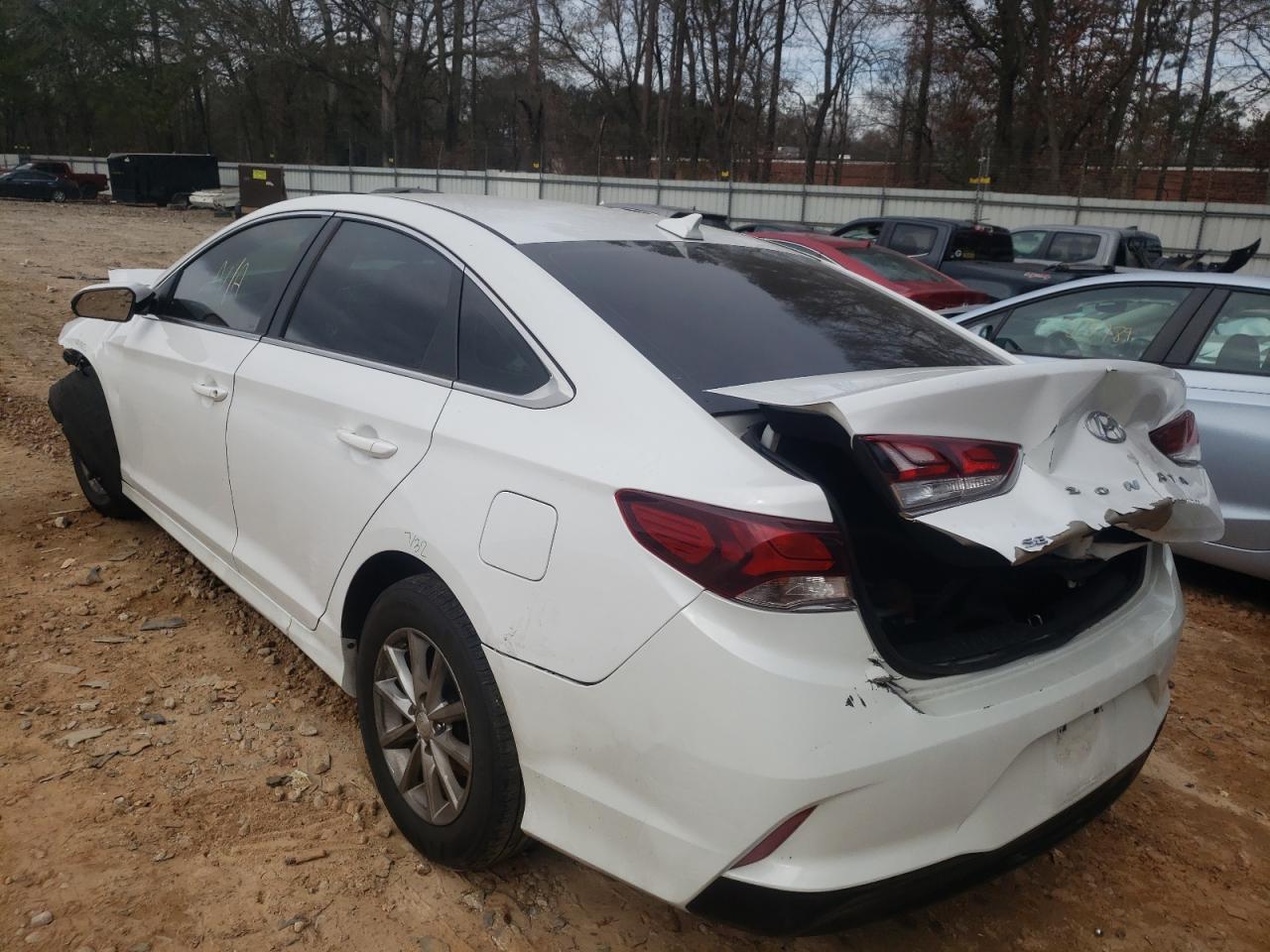 Photo 3 from auction – 2019 HYUNDAI SONATA SE with VIN 5NPE24AF1KH732489