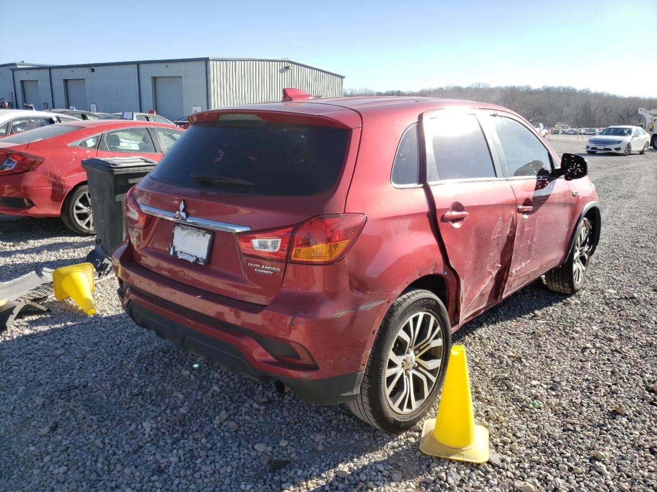 Photo 4 from auction – 2018 MITSUBISHI OUTLANDER with VIN JA4AP3AU5JZ008735