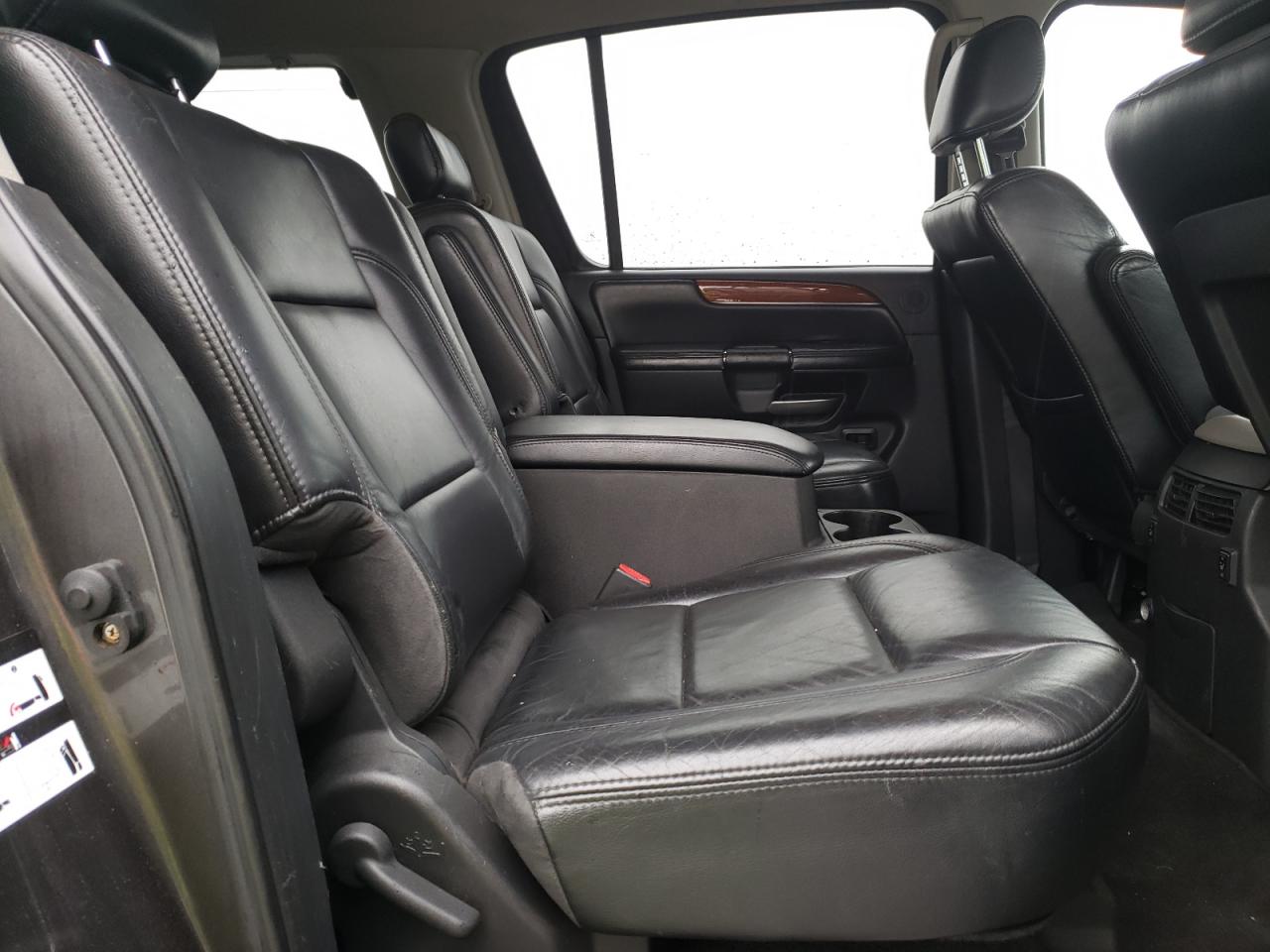 Photo 6 from auction – 2009 INFINITI QX56 with VIN 5N3AA08C09N902098