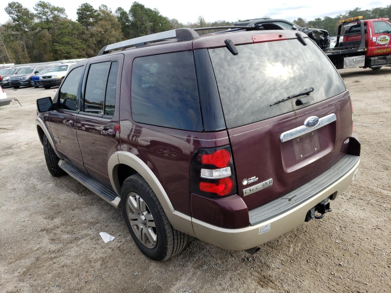 Photo 3 from auction – 2006 FORD EXPLORER E with VIN 1FMEU74E26UB33140