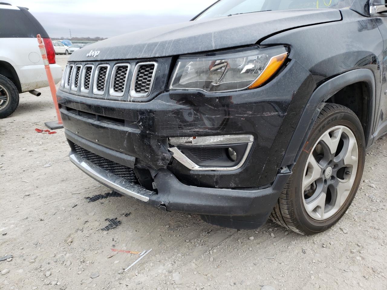 Photo 9 from auction – 2018 JEEP COMPASS LI with VIN 3C4NJDCB0JT457659
