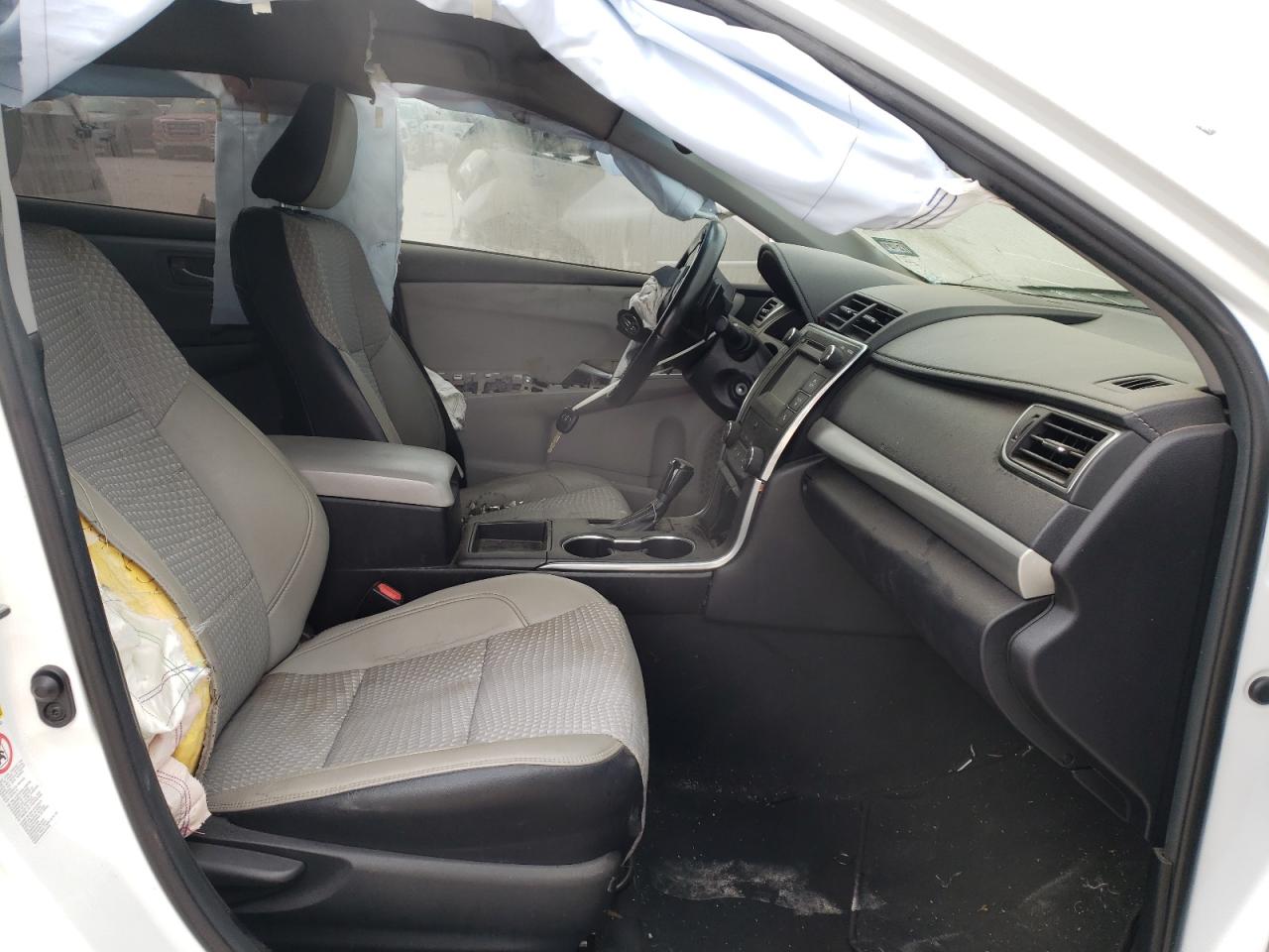Photo 5 from auction – 2015 TOYOTA CAMRY LE with VIN 4T1BF1FK3FU032816