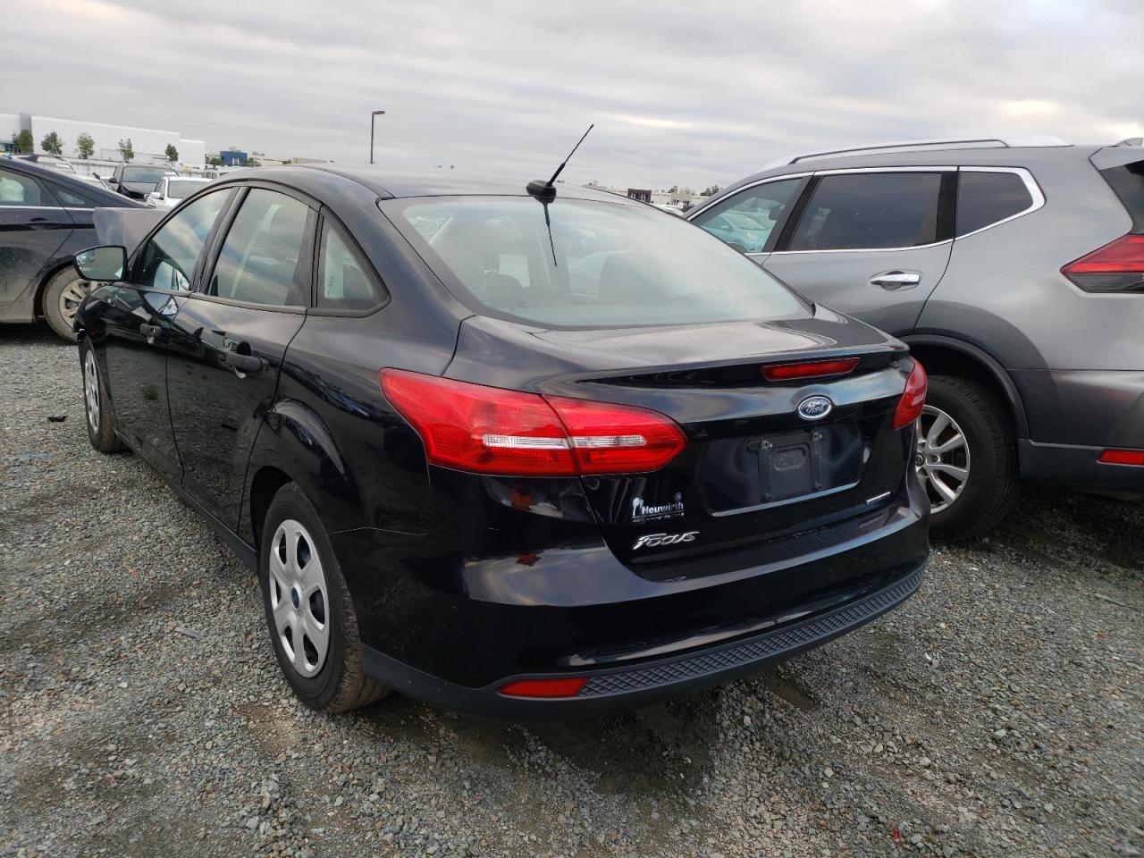 Photo 3 from auction – 2016 FORD FOCUS S with VIN 1FADP3E23GL249027