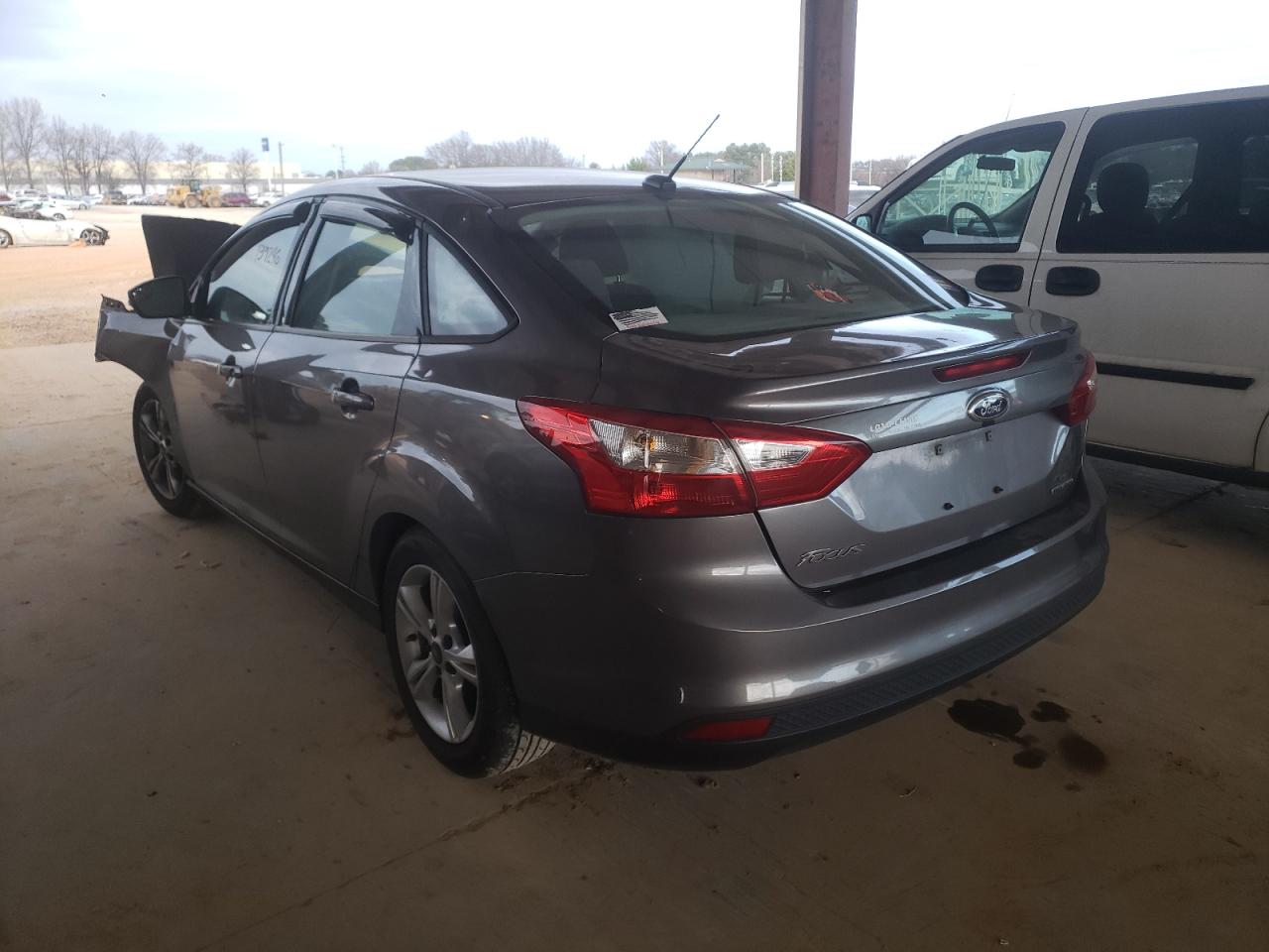 Photo 3 from auction – 2014 FORD FOCUS SE with VIN 1FADP3F21EL463011
