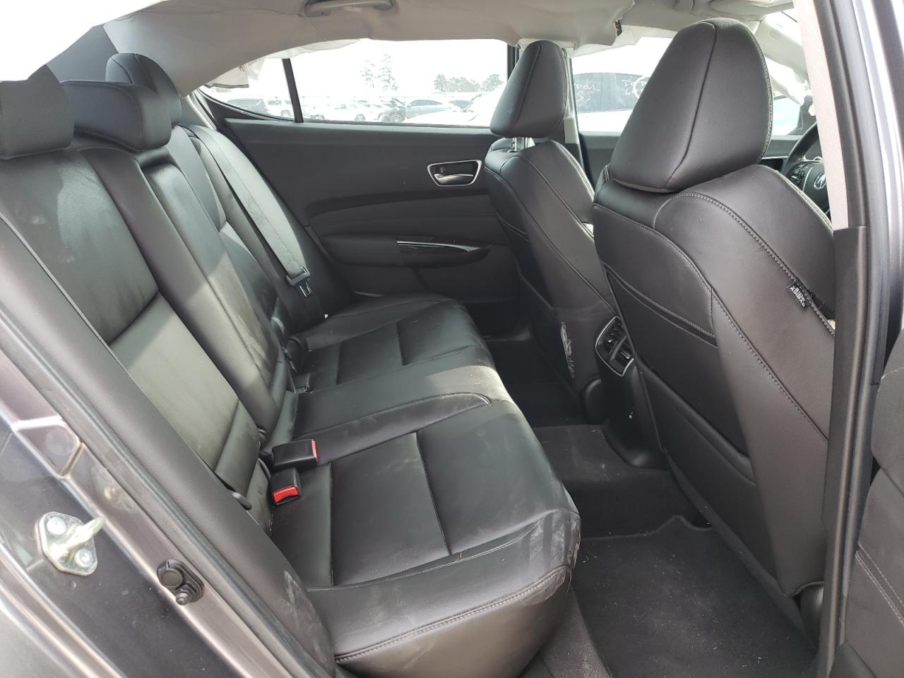 Photo 6 from auction – 2020 ACURA TLX with VIN 19UUB1F37LA007465