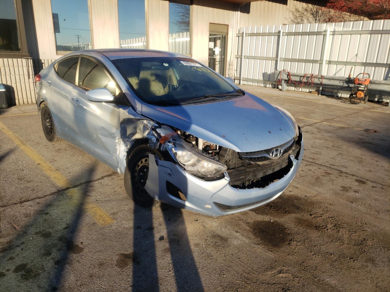HYUNDAI ELANTRA GL 2012 with VIN KMHDH4AE3CU249509 - Photo from auction