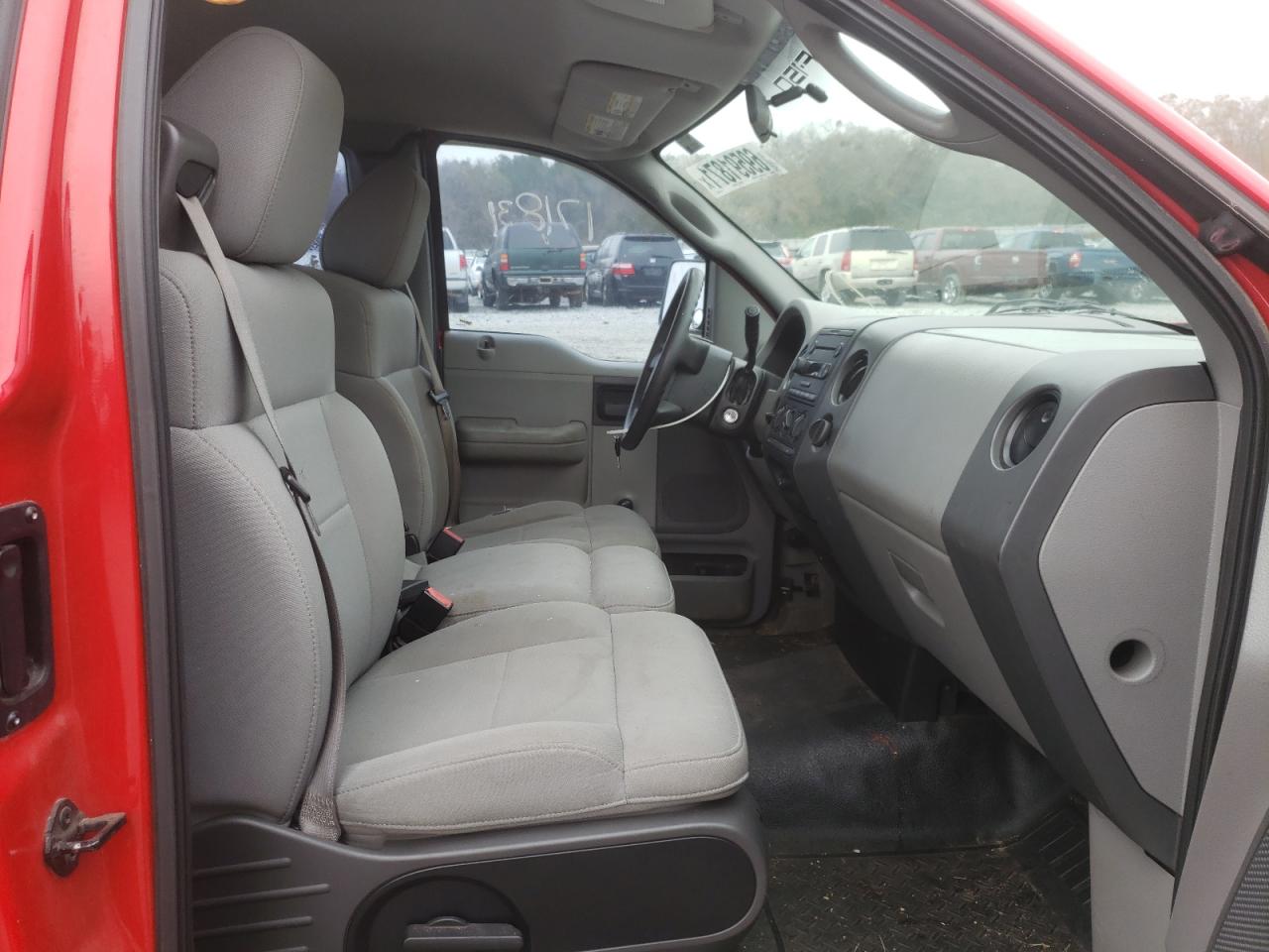 Photo 5 from auction – 2006 FORD F150 with VIN 1FTRF12236NA94199