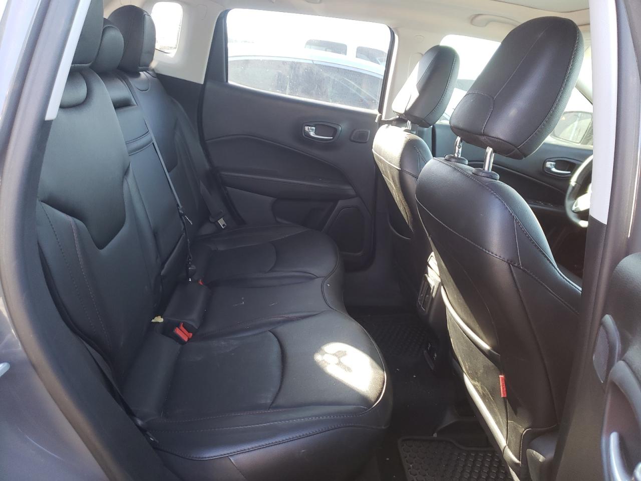 Photo 6 from auction – 2019 JEEP COMPASS TR with VIN 3C4NJDDB8KT754162