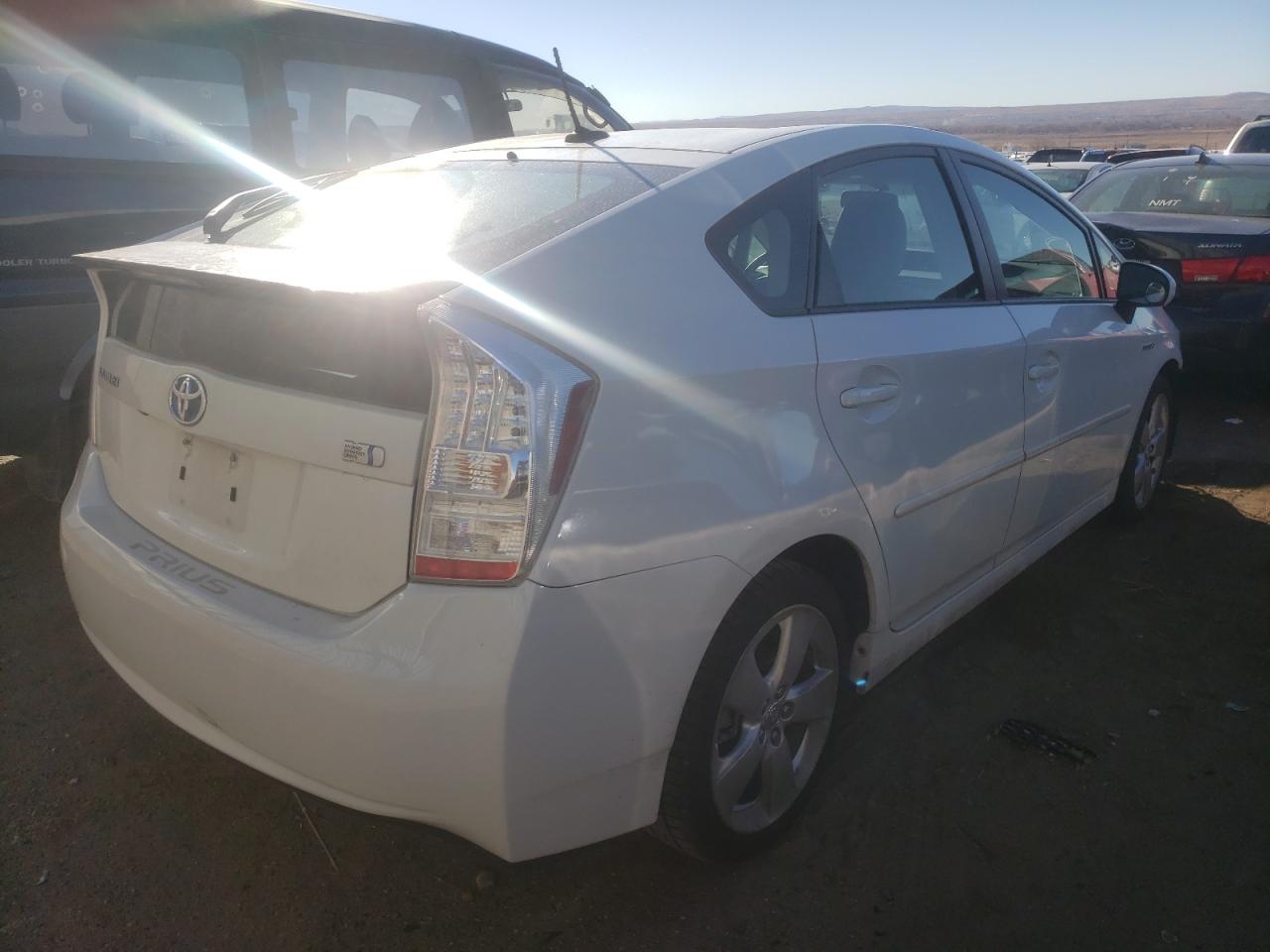 Photo 4 from auction – 2010 TOYOTA PRIUS with VIN JTDKN3DU7A0220150