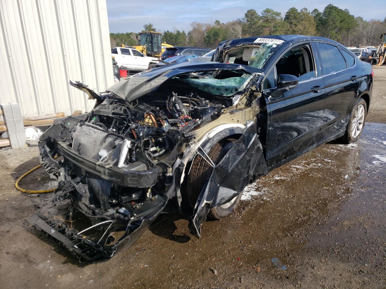 Photo 2 from auction – 2017 FORD FUSION SE with VIN 3FA6P0HD7HR254223