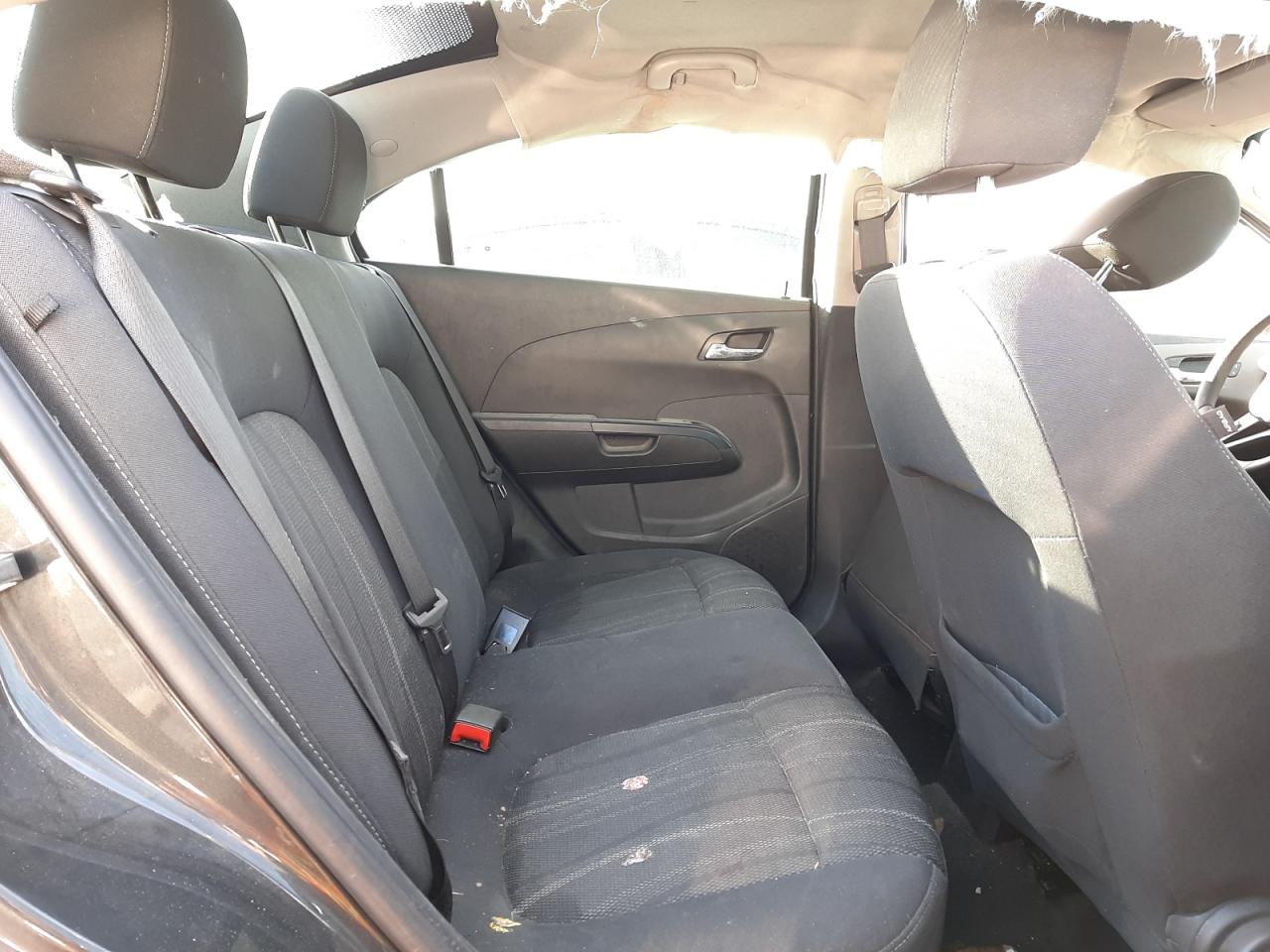Photo 6 from auction – 2015 CHEVROLET SONIC LT with VIN 1G1JC5SB7F4127331