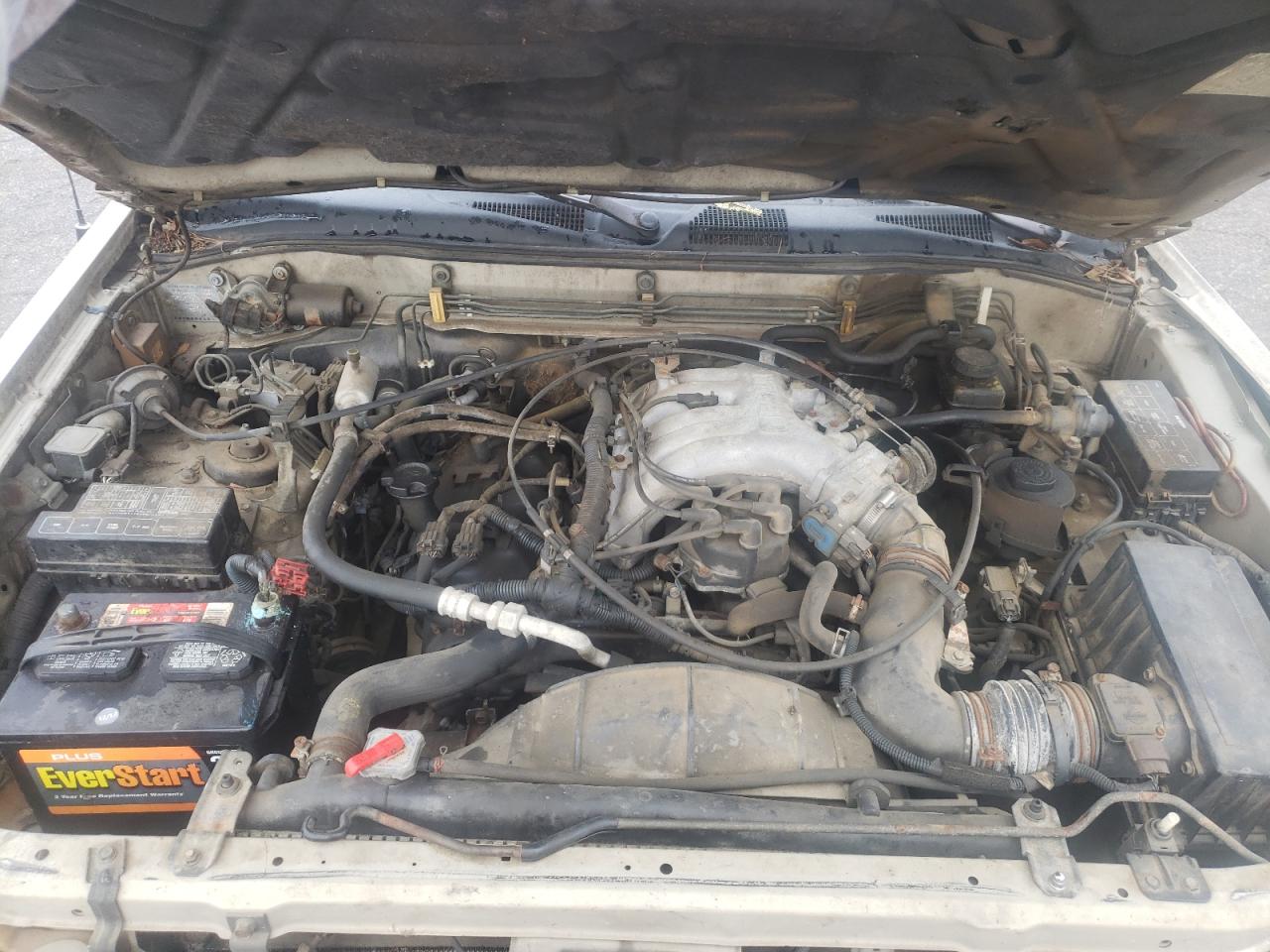 Photo 7 from auction – 1997 NISSAN PATHFINDER with VIN JN8AR05S3VW128911