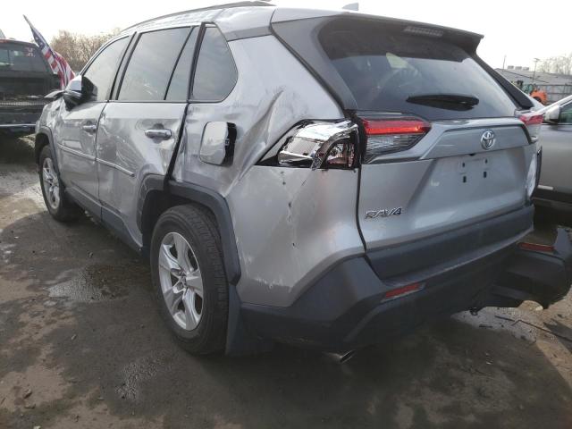 Photo 3 from auction – 2019 TOYOTA RAV4 XLE with VIN 2T3P1RFV3KW046732