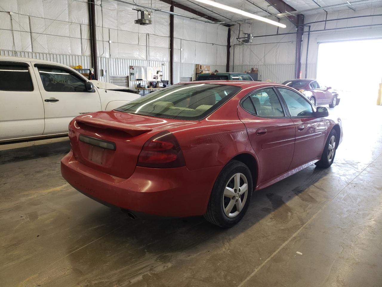 Photo 4 from auction – 2007 PONTIAC GRAND PRIX with VIN 2G2WP552371181806