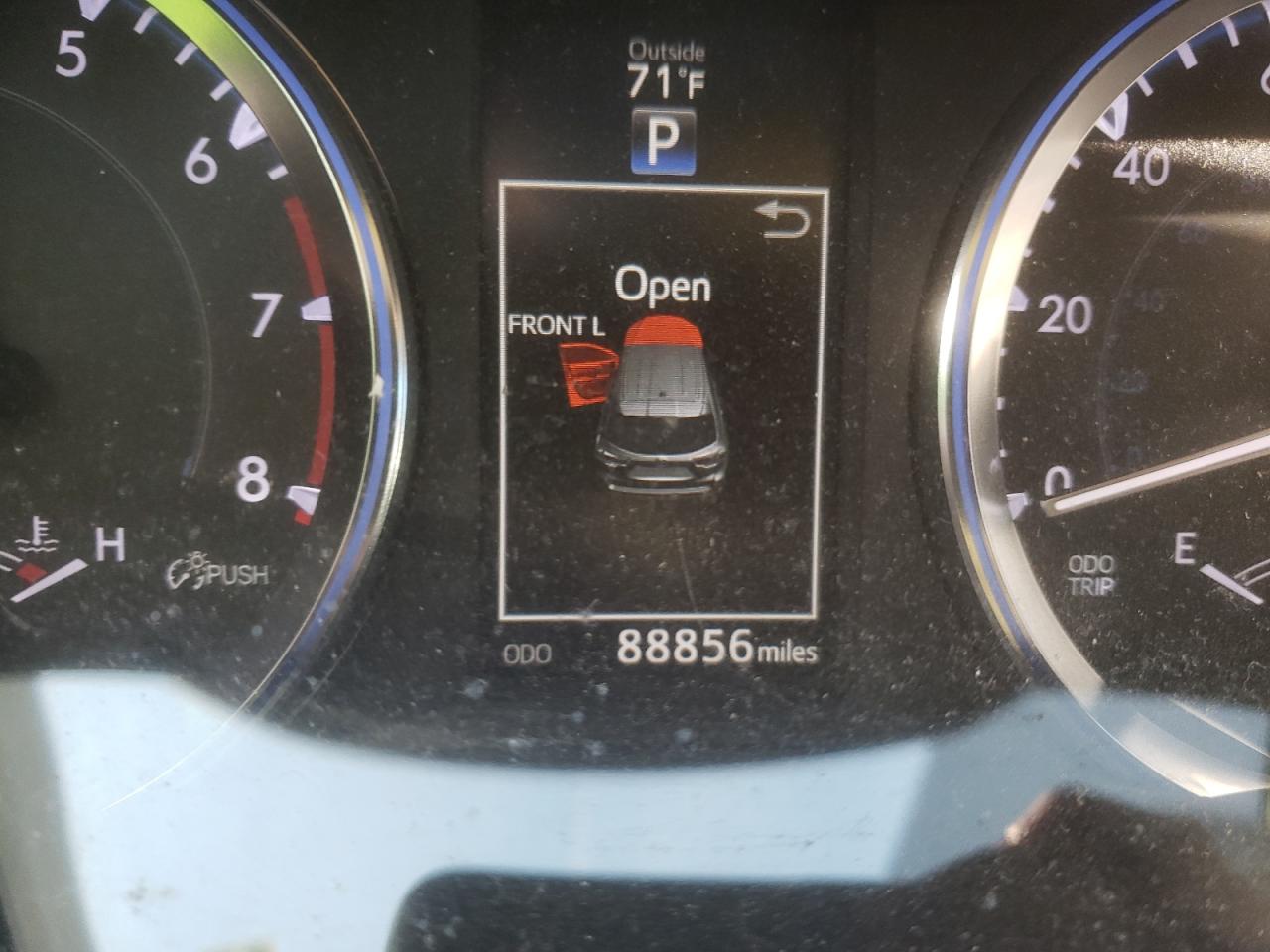 Photo 8 from auction – 2014 TOYOTA HIGHLANDER with VIN 5TDDKRFH9ES051644
