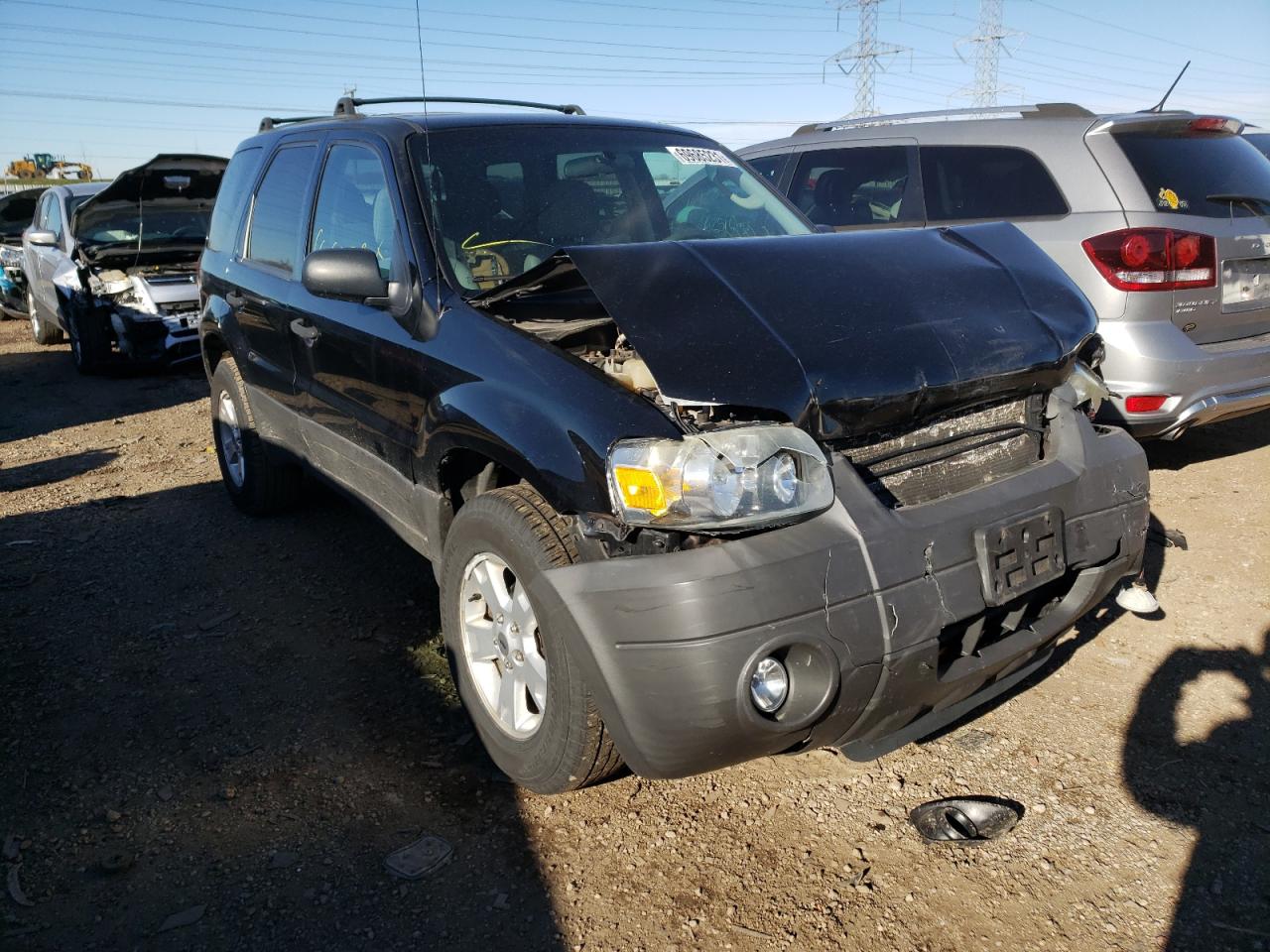FORD ESCAPE XLT 2007 with VIN 1FMCU031X7KB88722 - Photo from auction