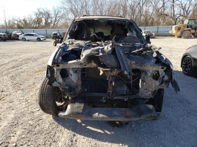 Photo 9 from auction – 2004 FORD EXPEDITION with VIN 1FMFU17L64LA17521