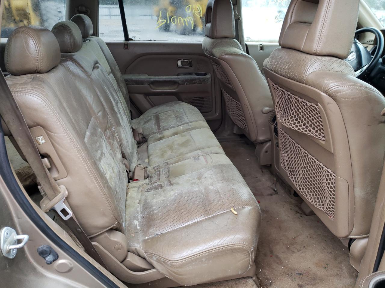 Photo 6 from auction – 2003 HONDA PILOT EXL with VIN 2HKYF18663H614882