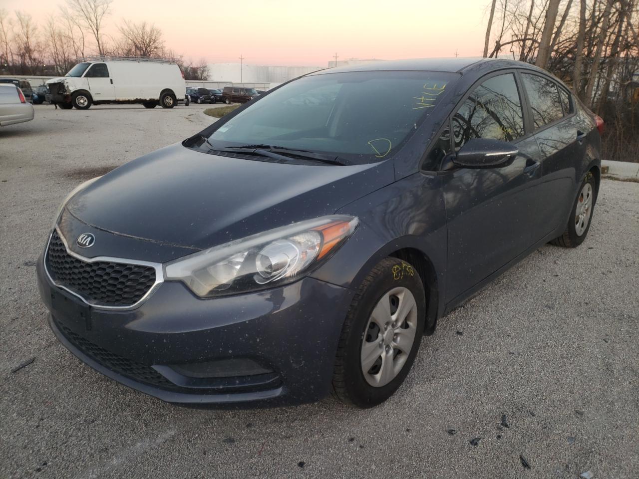 Photo 2 from auction – 2015 KIA FORTE LX with VIN KNAFX4A60F5390543
