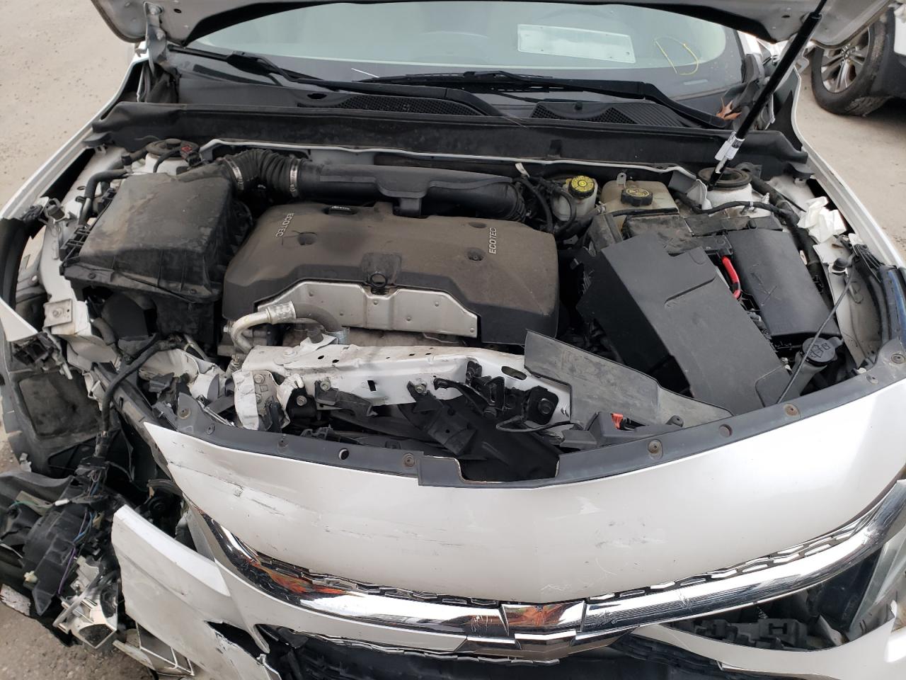 Photo 7 from auction – 2015 CHEVROLET MALIBU 1LT with VIN 1G11C5SL0FF201041
