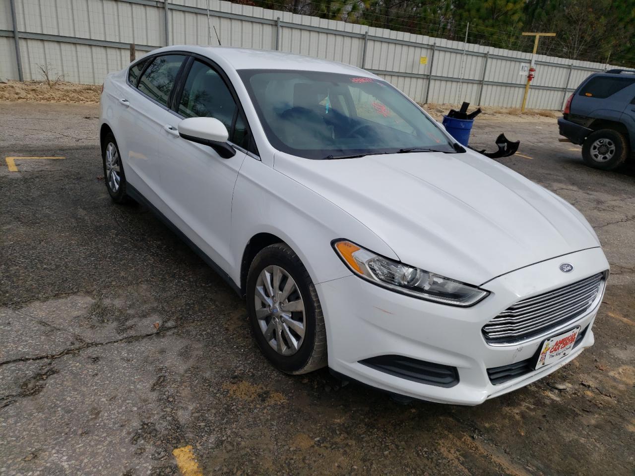 FORD FUSION S 2014 with VIN 1FA6P0G73E5369377 - Photo from auction