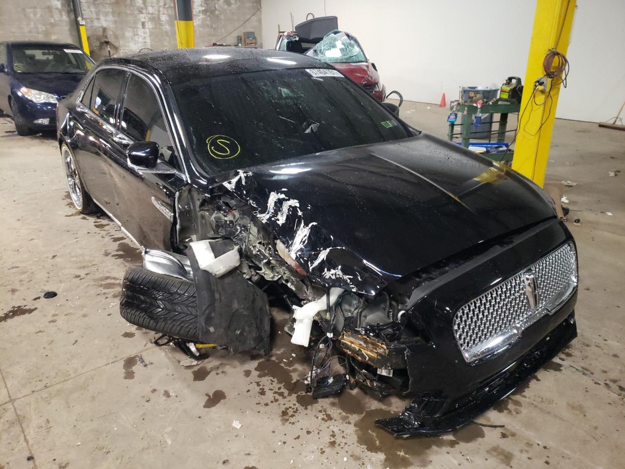 Photo 1 from auction – 2017 LINCOLN CONTINENTA with VIN 1LN6L9NP5H5626648