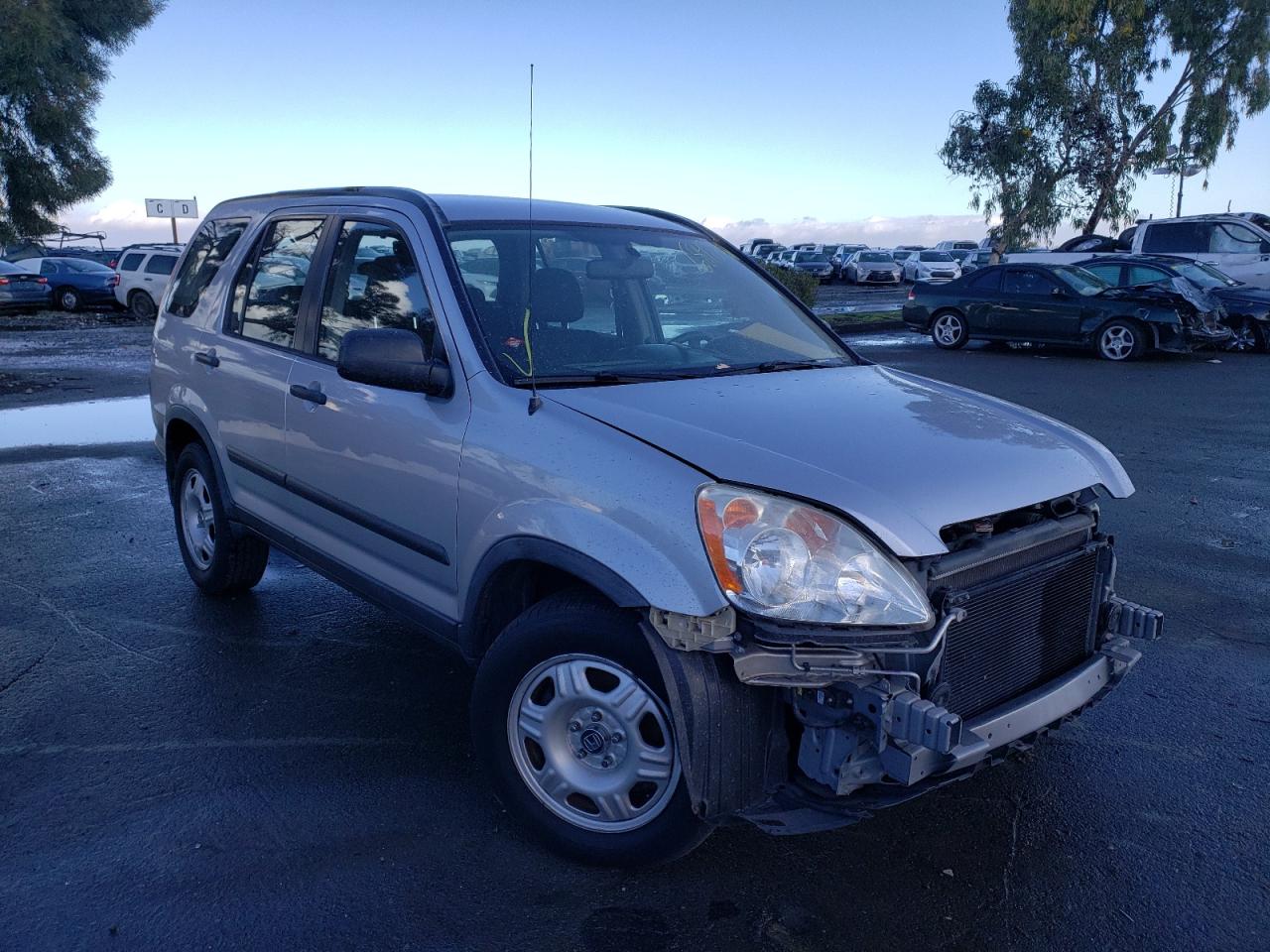 HONDA CR-V LX 2005 with VIN JHLRD68525C019284 - Photo from auction