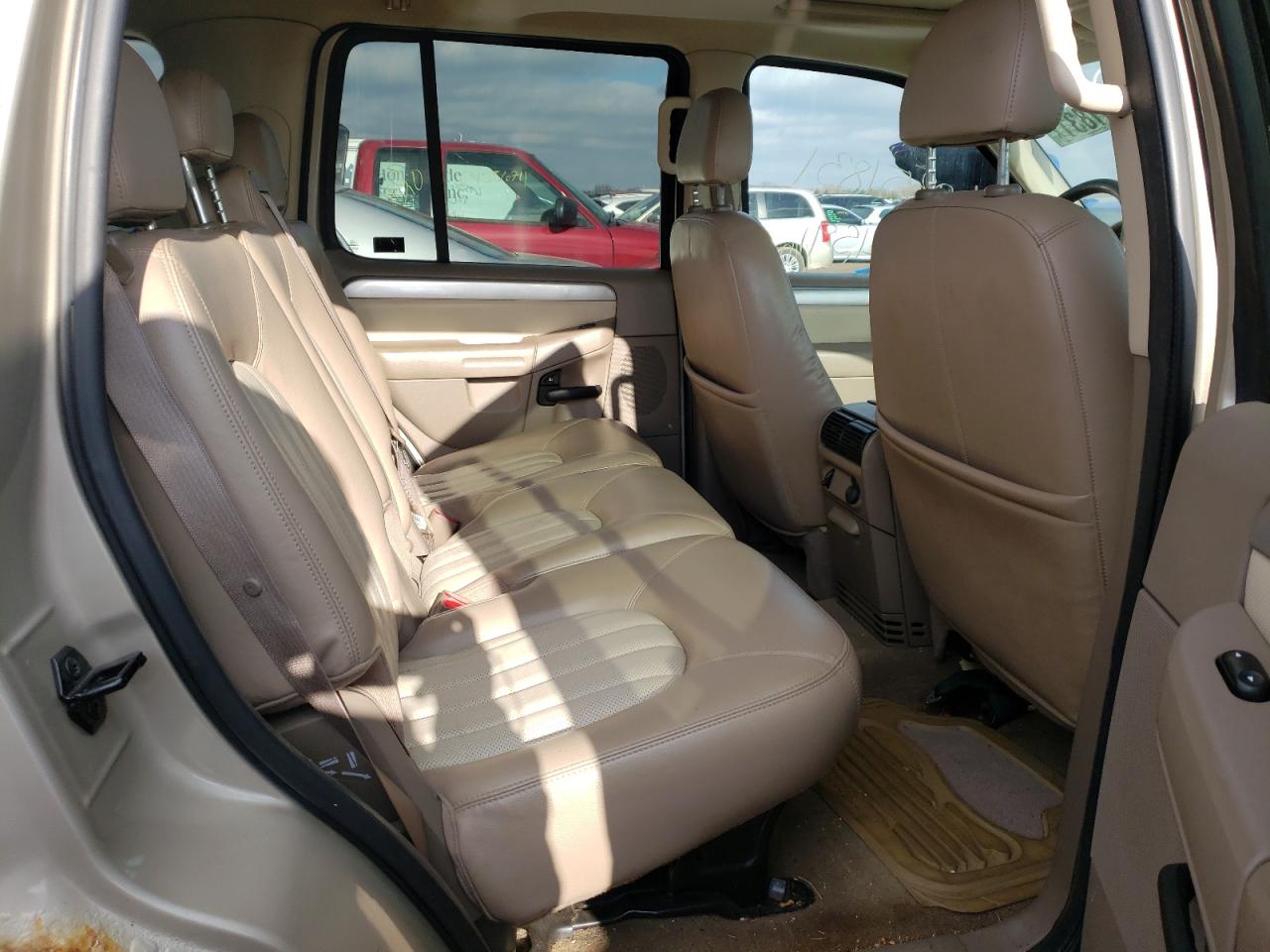 صورة رقم 6 من المزاد - 2004 MERCURY MOUNTAINEE مع VIN 4M2ZU86K54ZJ38888
