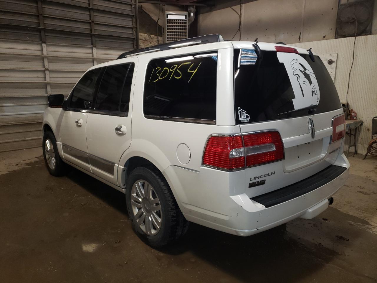 Photo 3 from auction – 2012 LINCOLN NAVIGATOR with VIN 5LMJJ2J54CEL07159