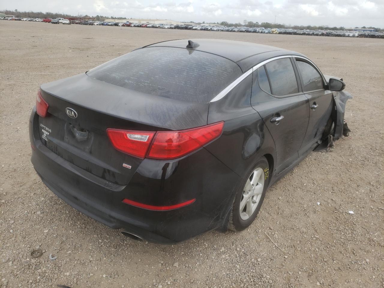Photo 4 from auction – 2015 KIA OPTIMA LX with VIN KNAGM4A79F5655482