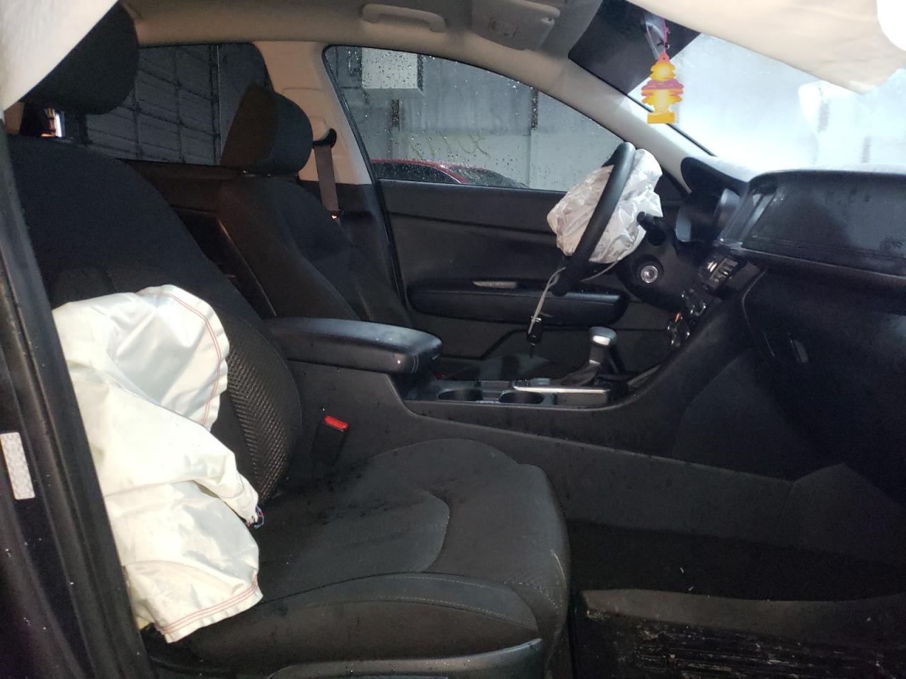Photo 5 from auction – 2018 KIA OPTIMA LX with VIN KNAGT4L36J5220733