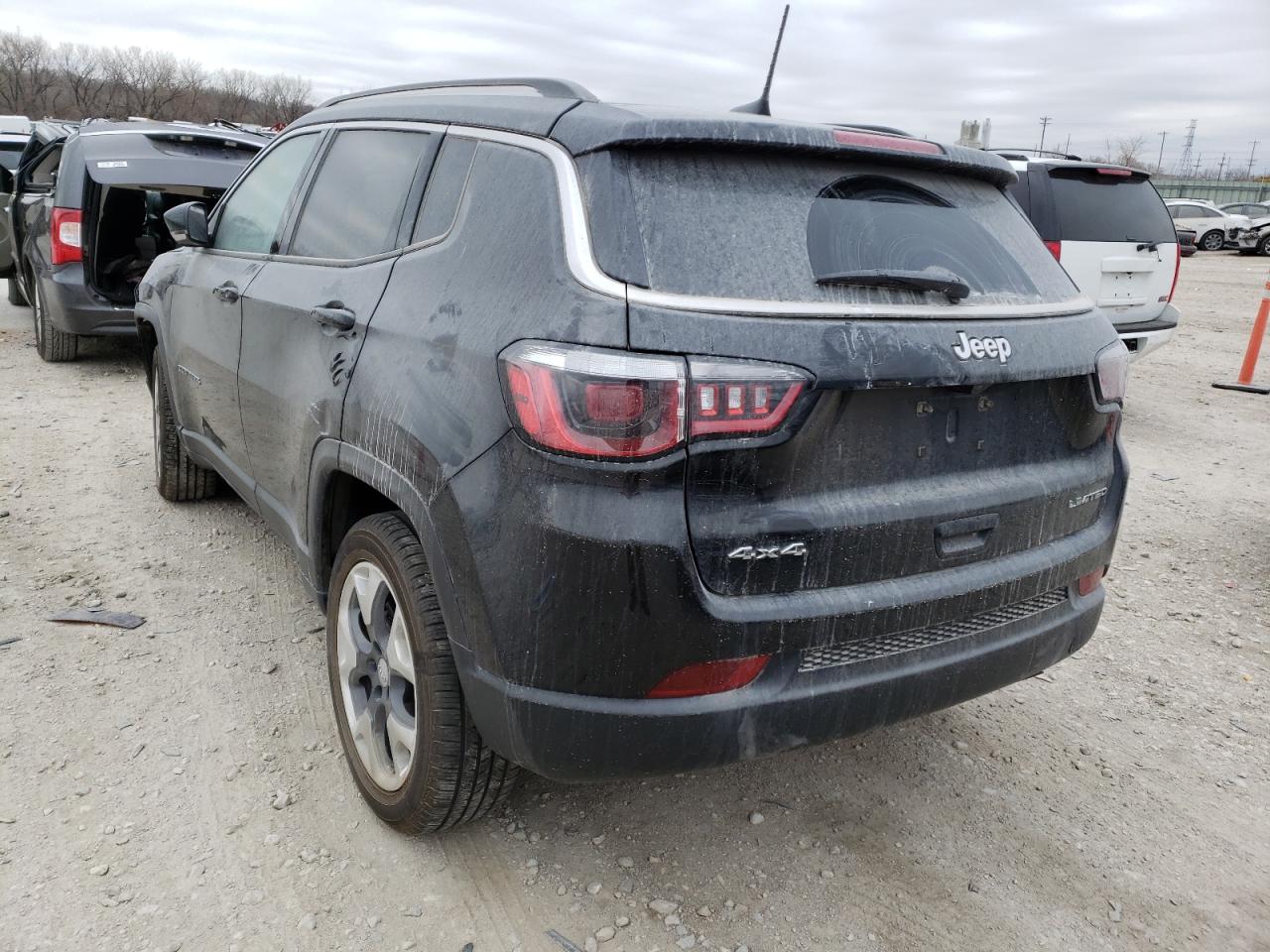 Photo 3 from auction – 2018 JEEP COMPASS LI with VIN 3C4NJDCB0JT457659