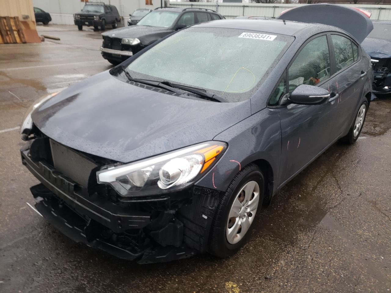 Photo 2 from auction – 2015 KIA FORTE LX with VIN KNAFX4A62F5363022