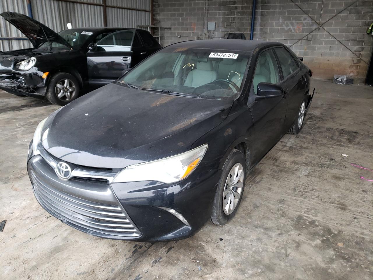 Photo 2 from auction – 2015 TOYOTA CAMRY LE with VIN 4T1BF1FKXFU899078