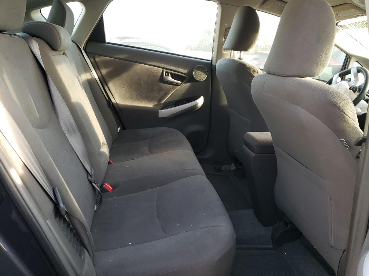 Photo 6 from auction – 2011 TOYOTA PRIUS with VIN JTDKN3DU8B0269150