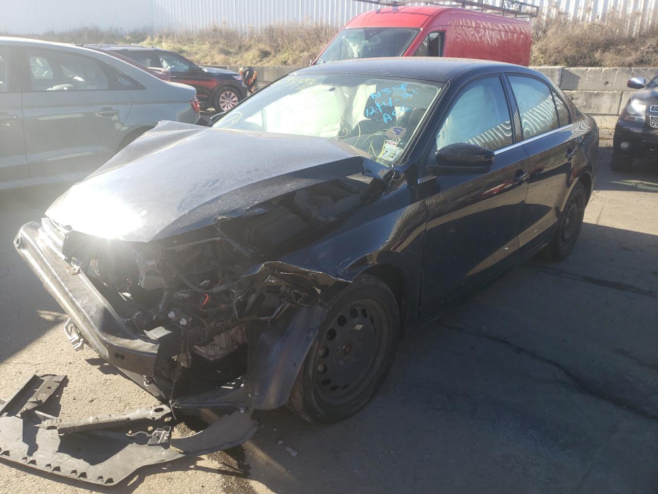 Photo 2 from auction – 2017 VOLKSWAGEN JETTA S with VIN 3VW2B7AJ8HM411056