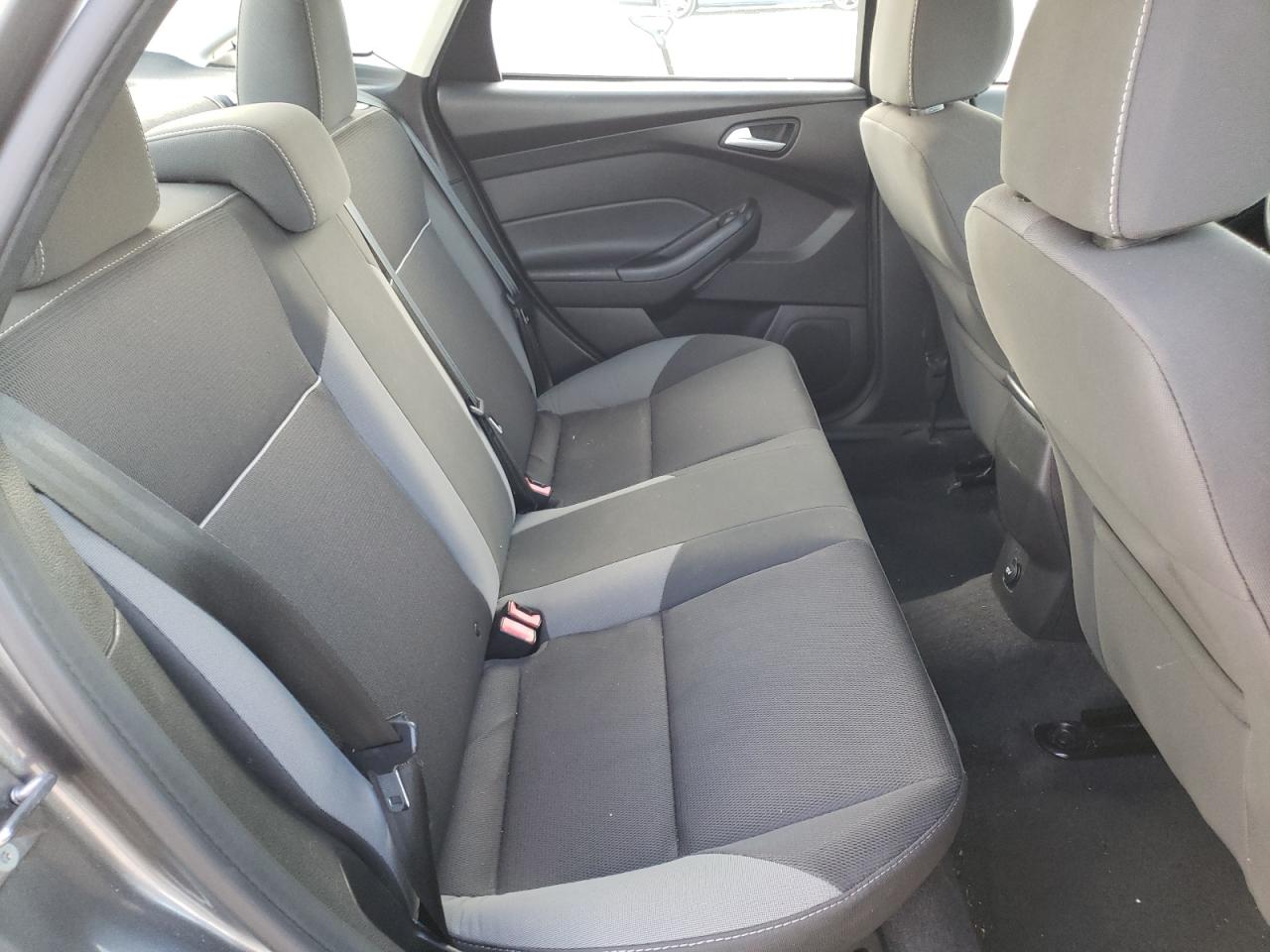 Фото 6 с аукциона – 2013 FORD FOCUS SE с VIN 1FADP3F24DL233266