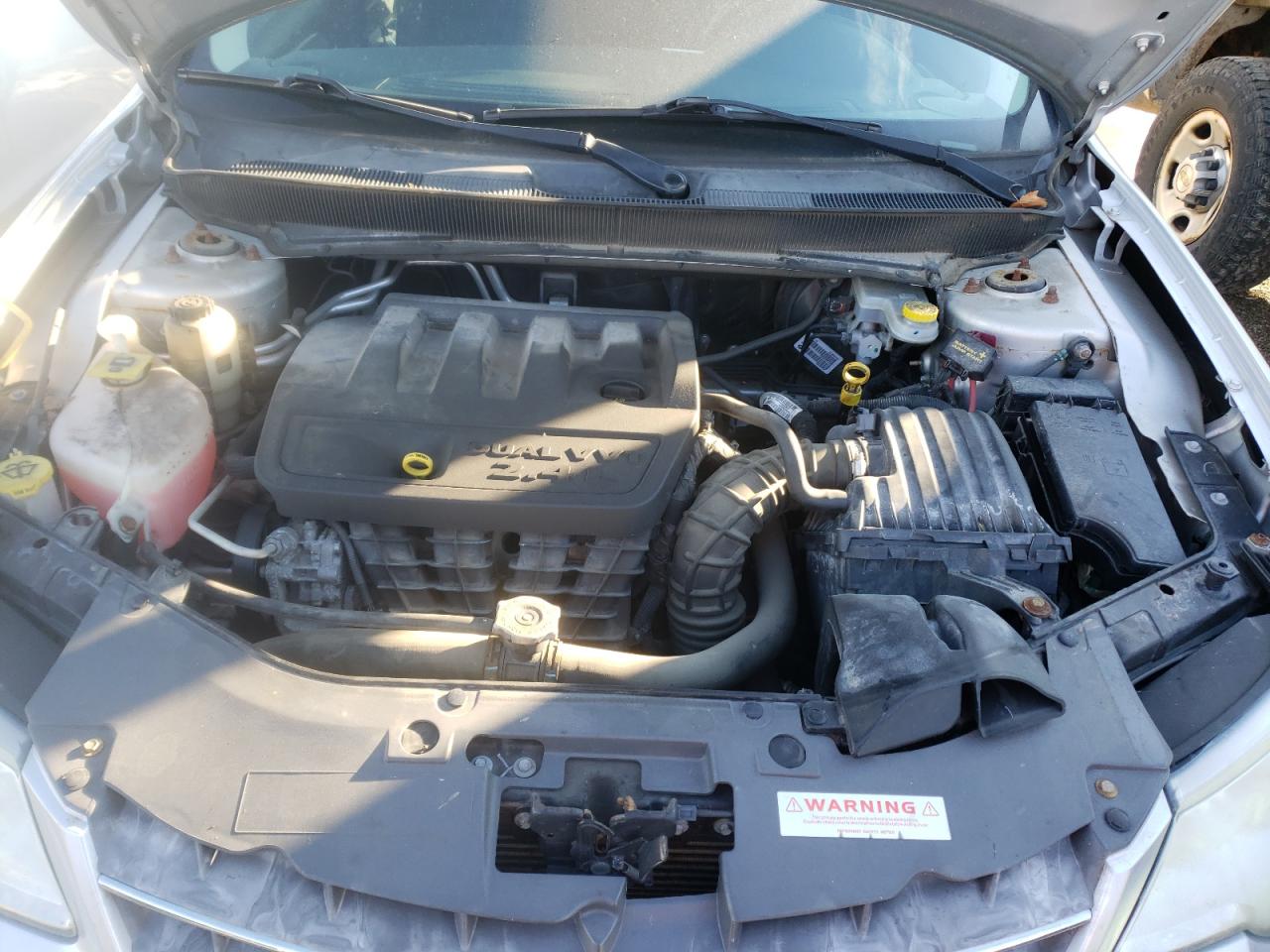 Photo 7 from auction – 2010 CHRYSLER SEBRING TO with VIN 1C3CC4FB1AN154228